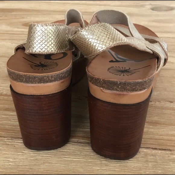 OTBT Indio metallic leather block platforms - Picture 2 of 4